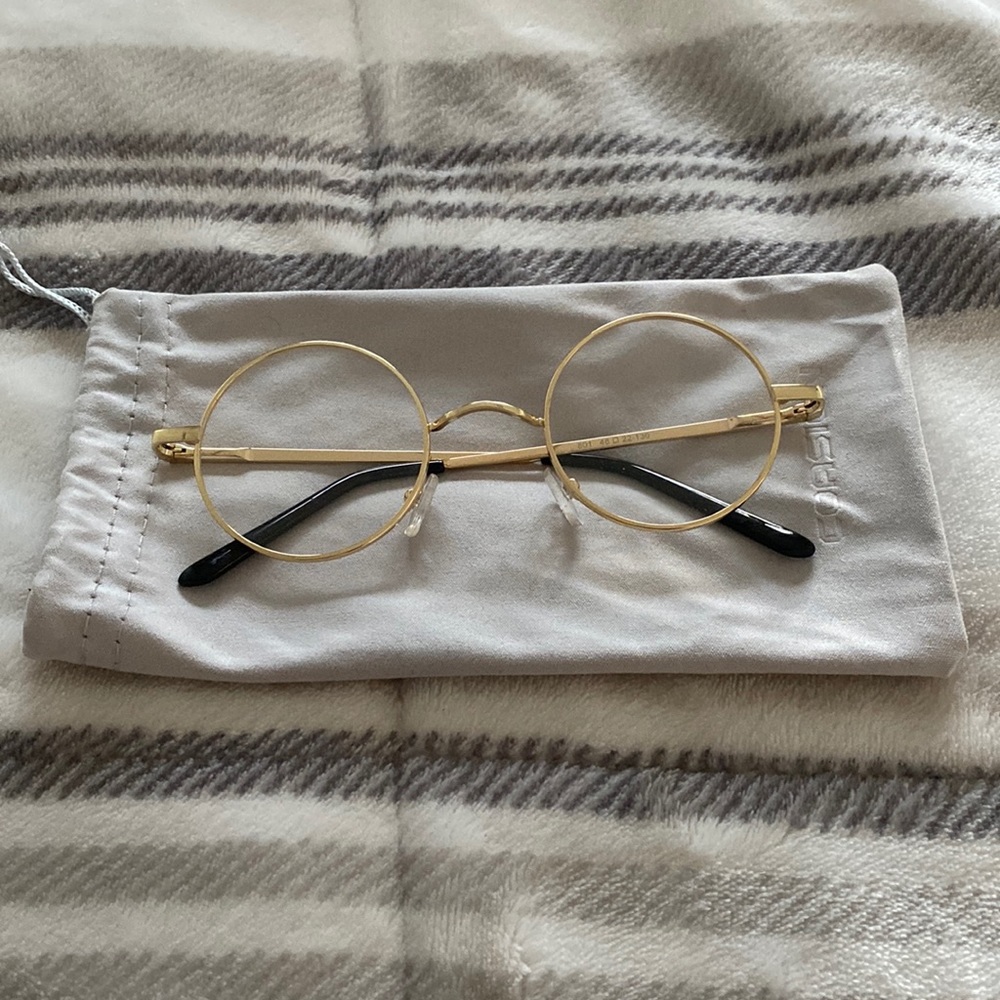 Circle lens, non prescription glasses